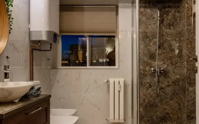 Bagheera and Mowgli in Bucure ti