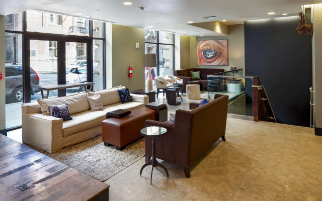 Hotel RL Baltimore Inner Harbor