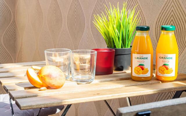 Depart Apart, on Driveway Dalnij, bld. 11 h2