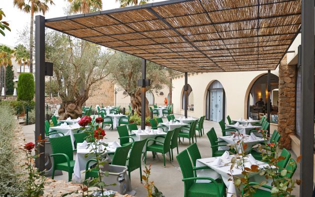 Protur Safari Park Aparthotel