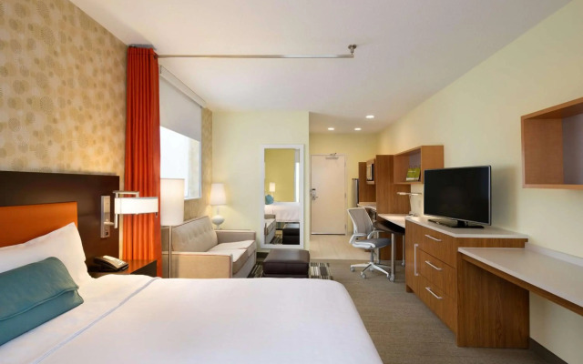 Home2 Suites by Hilton Minneapolis Bloomington