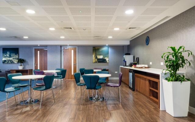 Holiday Inn Express Birmingham - Snow Hill by IHG