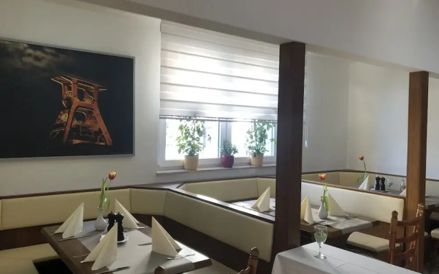 Hotel & Restaurant Fousek