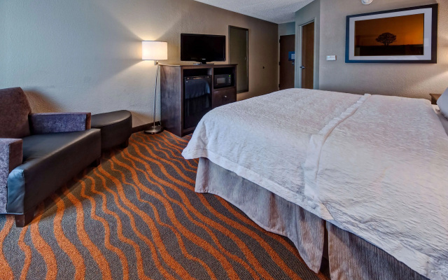 Hampton Inn by Hilton Clarksville