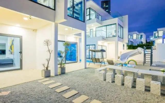 Newly Giant 12BR Villa (Pattaya South) - VVP31.1