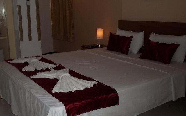 Hypertek Hotel