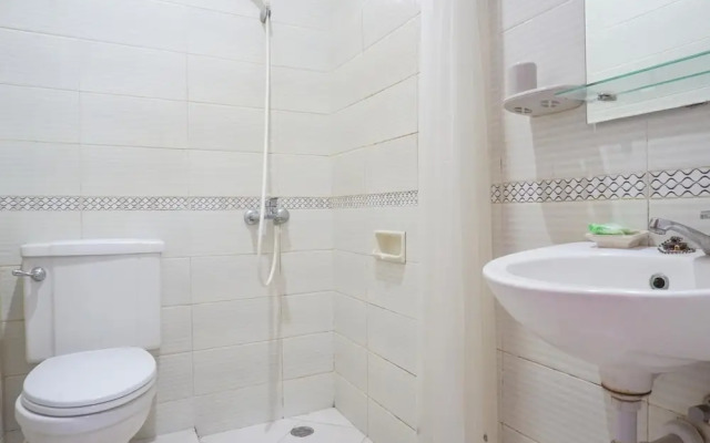 Residences by RedDoorz Syariah @ Buah Batu