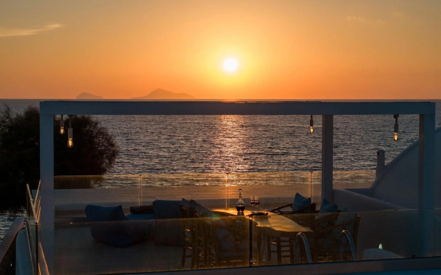 Aegean Melody Suites & Villa