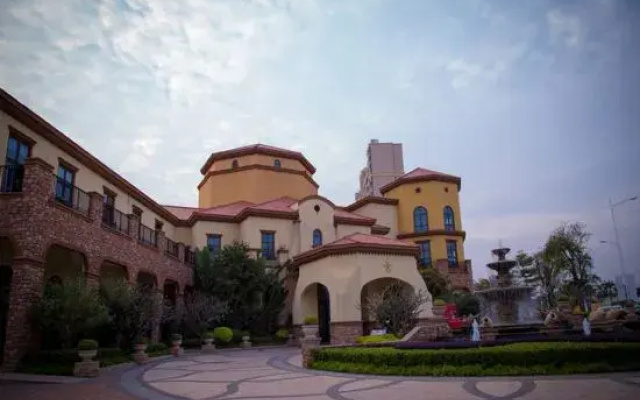 Vica Hotel