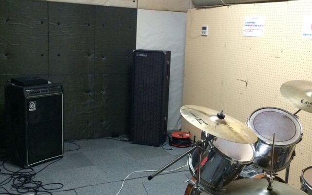 Music Oasis Snow Angel in Kitashiga