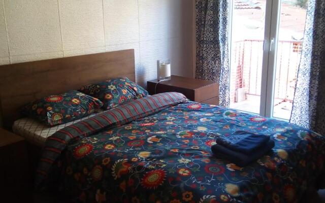 New Diamond XLarge City Center 200 Mbps Speed Wifi Studio