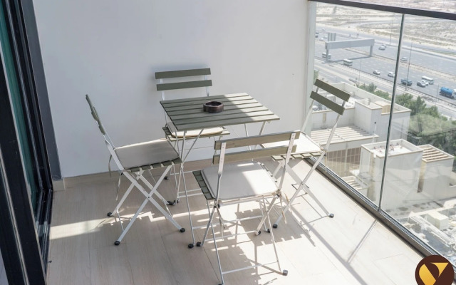 Binghatti 7min Sky Dubai 3 min Cirle Mal