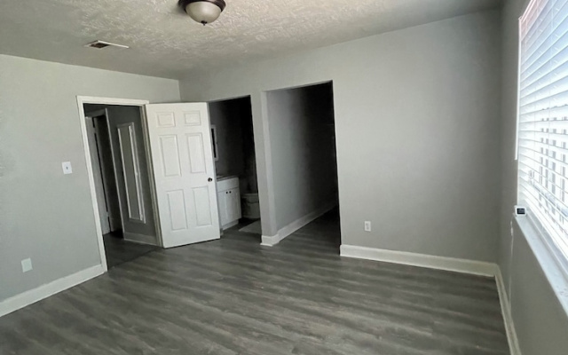 12371 Sharpview Dr