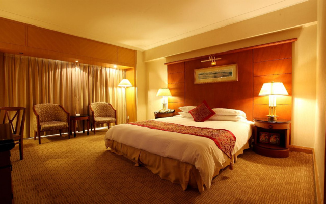 Ruishi Hotel Dalian