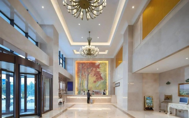 Vienna International Hotel (Tai'an High Speed Railway Station)