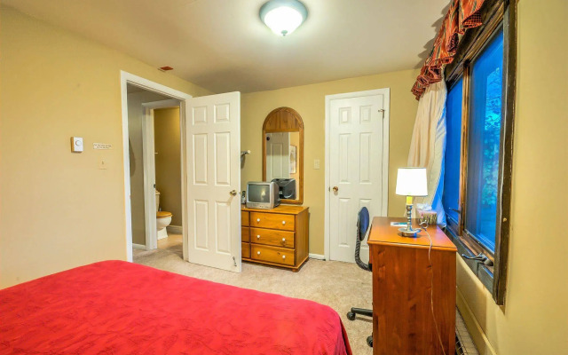 Hillsider by Retreatia