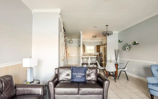 Luxury Charleston Waterfront Getaway