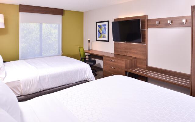 Holiday Inn Express Hotel & Suites Tampa-Anderson Rd/Veteran, an IHG Hotel