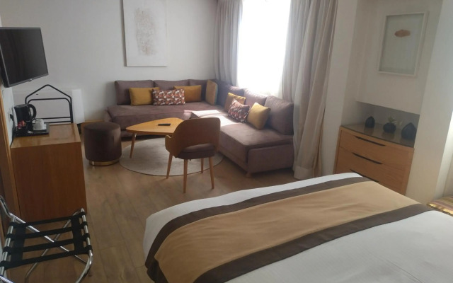 Le Pietri Urban Hotel