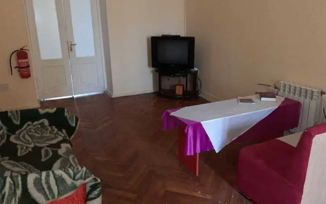 Guesthouse Burla - Hostel