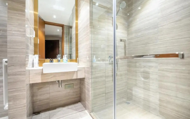 Tianjin G Hotel