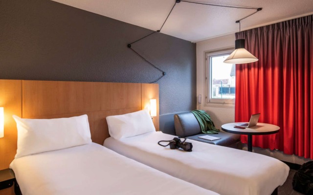 ibis Cergy Pontoise Le Port