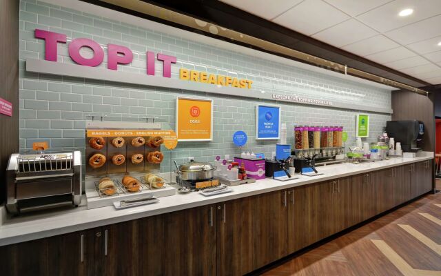 TRU by Hilton Denver