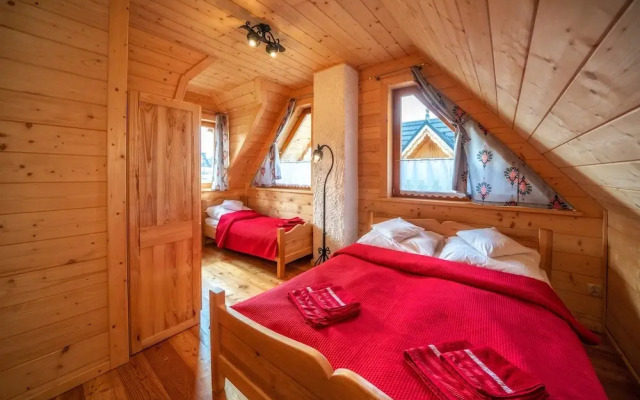 Domki Ze Hej z kominkiem lub sauną