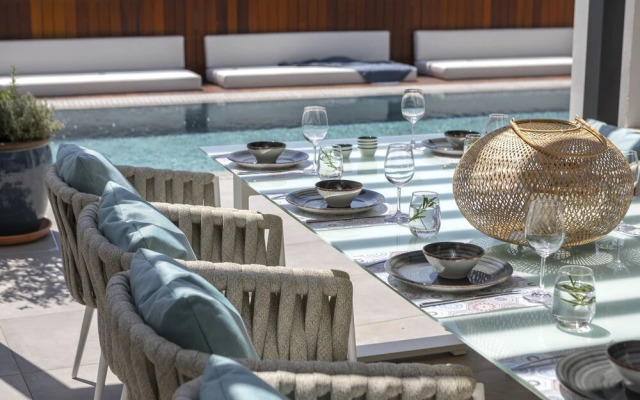 Chris Le Mare Gold Luxury Villa By Louis Hotels