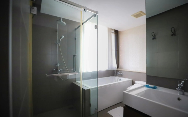 Balcony Courtyard Si Racha Hotel & Serviced Apartments