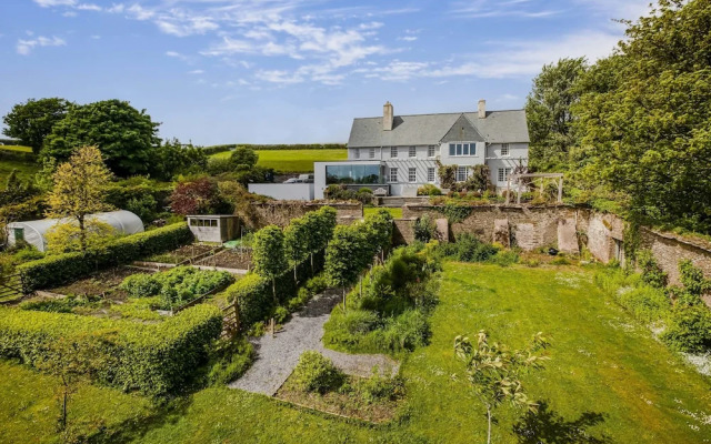 Little Redlap - Delightful Views Near Dartmouth