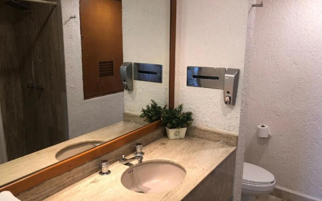 Ocean Front Suites by Rodero Condos