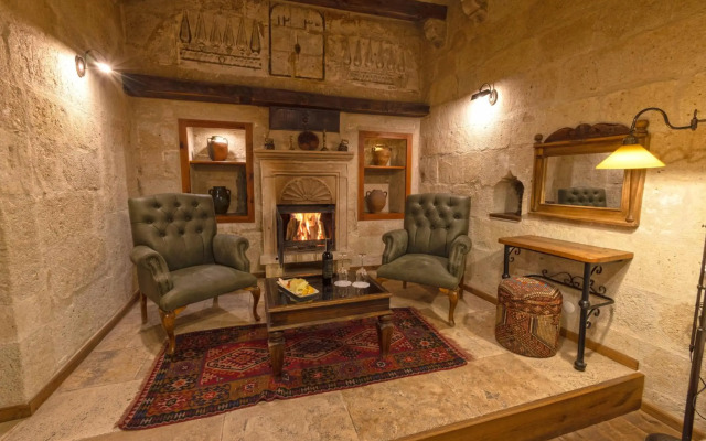 Sultan Cave Suites