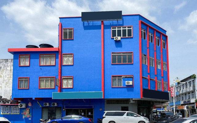 Super OYO 90039 Coop Hotel Kangar