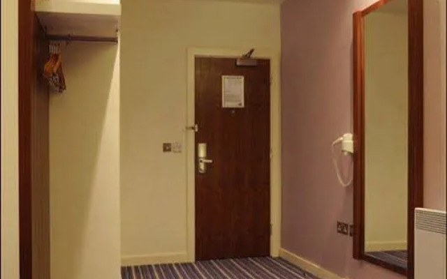 Holiday Inn Express Liverpool Hoylake