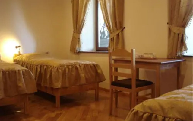 Khachik's B&B