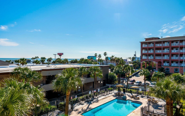 Beachfront Palms Hotel Galveston