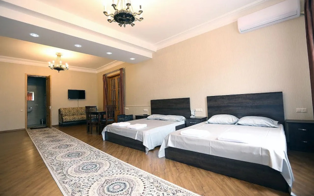 Center Villa Kutaisi