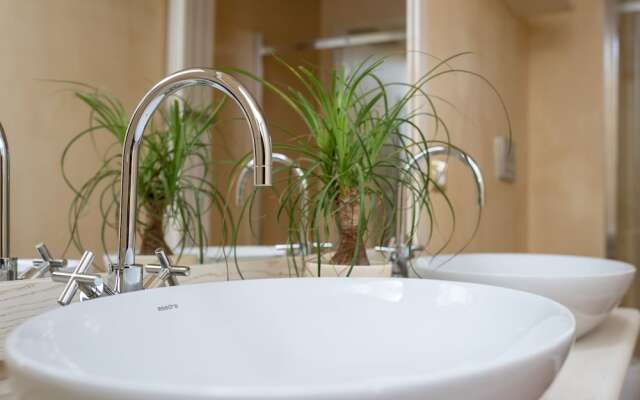 Boutique - Lodge & Suites