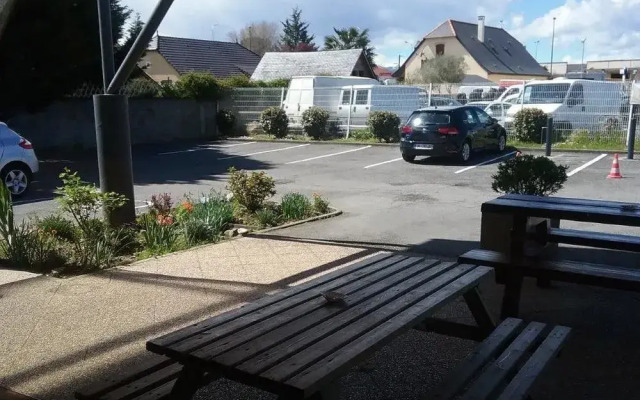 Hotelf1 Tarbes