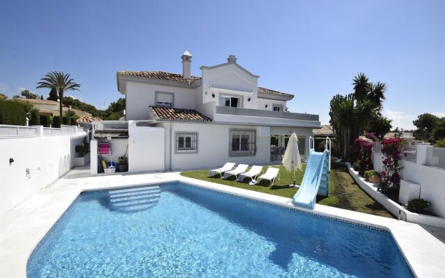 Fabulous Villa 200 M From Beach