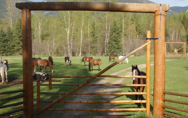 Wells Gray Guest Ranch