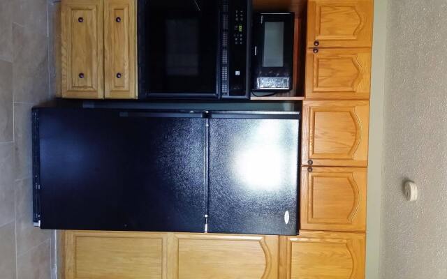 Eileen's Bed & Breakfast - Guest House