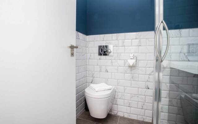 Bright, Vibrant 1 BD Apartment in Sth Hampstead