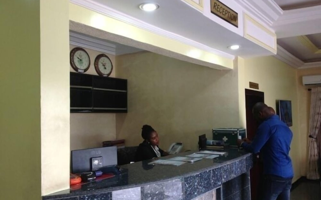 Transtell Suites & Apartments