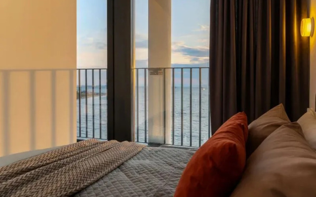 Residential complex More with sea view and beach