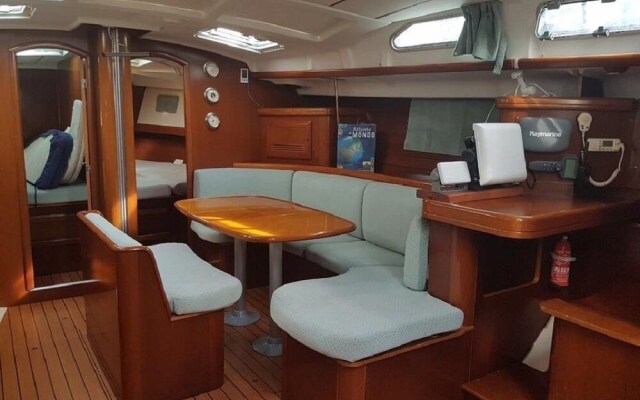 365charter
