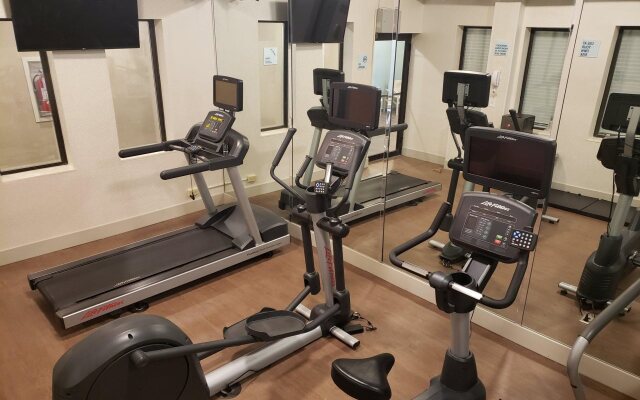 Holiday Inn Express Pittsburgh North by IHG