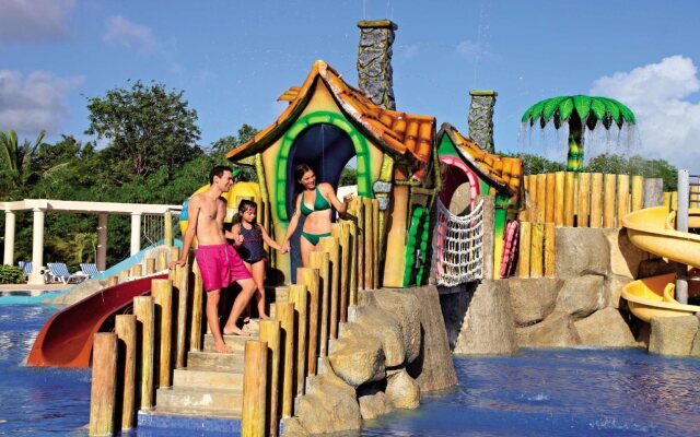 Bahia Principe Grand Turquesa - All Inclusive