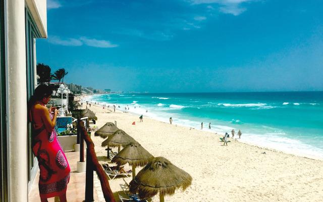 Sea View - Ocean Front Only